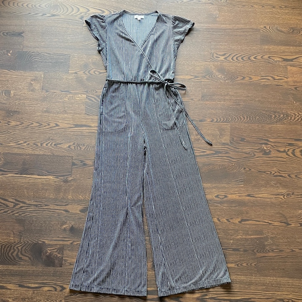 Women's Wide Leg Black & White Patterned Jumpsuit